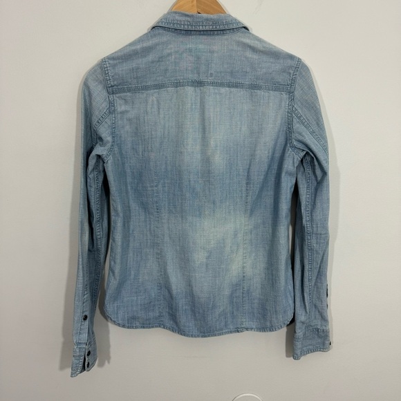 American Eagle Western Chambray Shirt Womens S Light Wash Blue Studded Boho VGUC - Picture 4 of 13